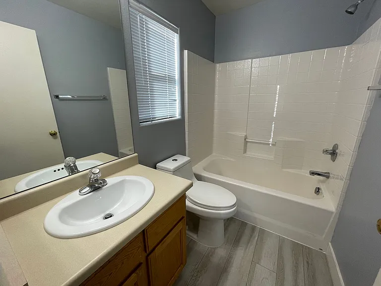 6532 Charlie Chaplin Ave #101 — Photo 14
