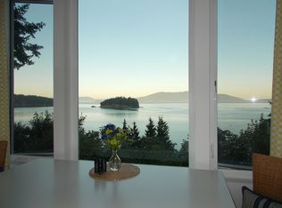 1085 Chuckanut Dr, Bellingham, WA 98229