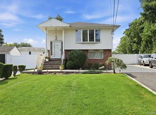 3790 Waverly Avenue, Seaford, NY 11783