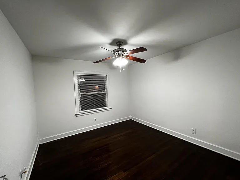 2034 Nashville Ct #B — Photo 4