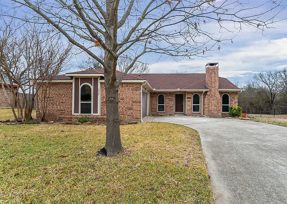 1st image of 5426 Peninsula Way