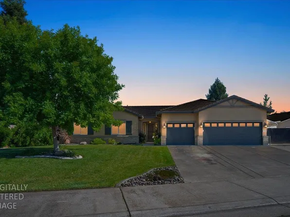 1080 Elk Hills Dr, Galt, CA 95632