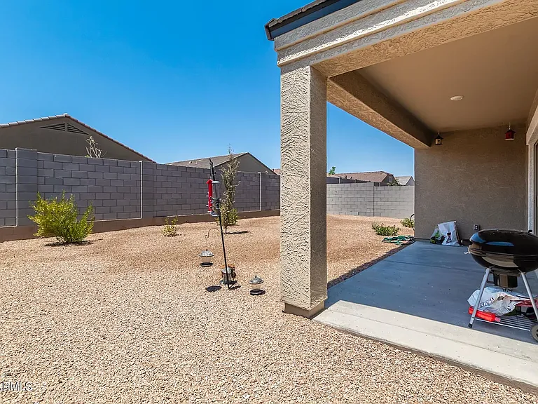 2418 E Santa Barbara Trl — Photo 24