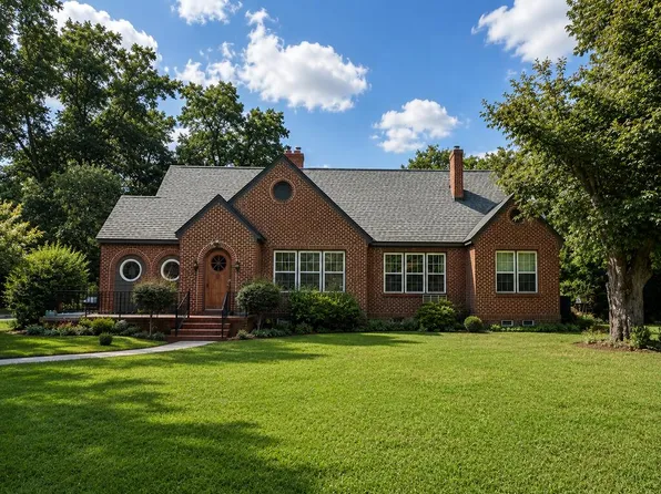 503 Hancock St N, Fort Gaines, GA 39851