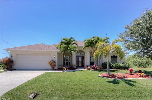 1st image of 4222 SW 1st Pl