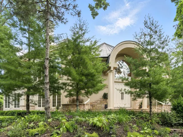 260 Beech St, Highland Park, IL 60035