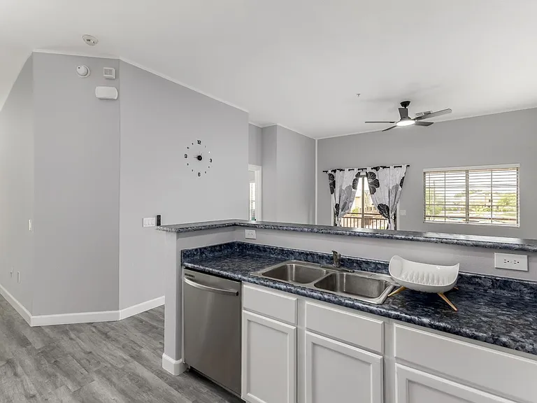 1350 S Greenfield Rd #2205 — Photo 19
