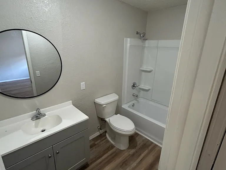 205 Randal - 4 — Photo 5