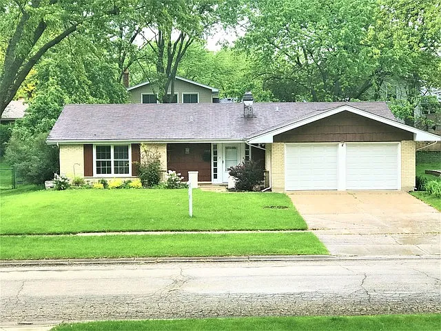 1350 Newcastle Ln photo 1
