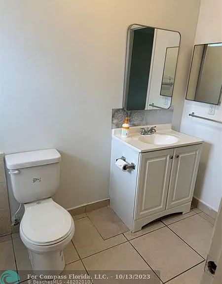 5021 W Oakland Park Blvd #105 — Photo 21