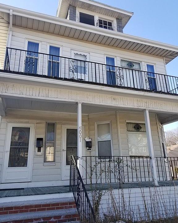 2nd image of 5001 Washington St