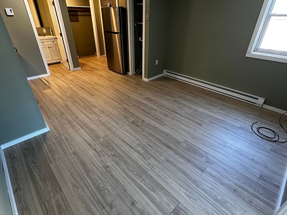 2nd image of 147 Main St #5