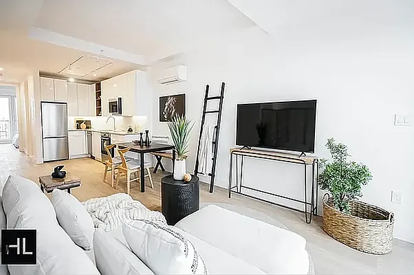 Rented by Highline Residential | media 1