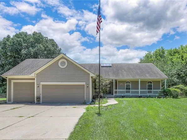 1875 E Mechanic Ave, Independence, MO 64050