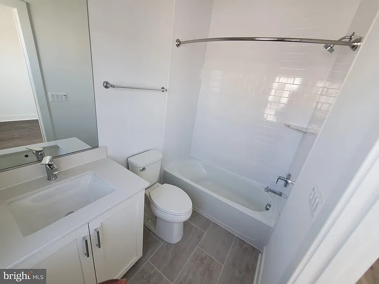1882 Michael Faraday Dr — Photo 23