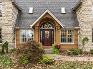 4672 Granview Rd, Granville, OH 43023