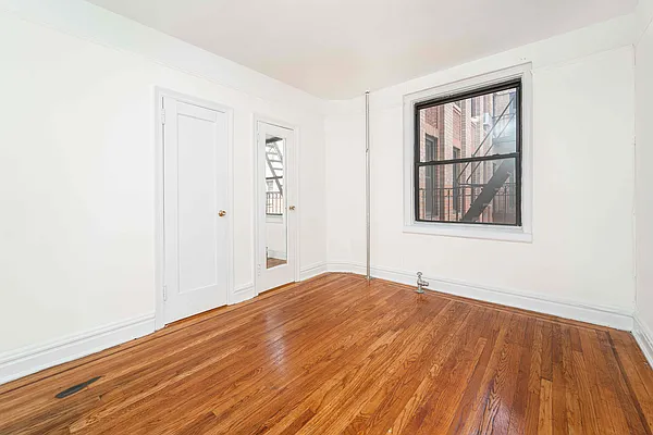 Rented by Modern Spaces | media 14