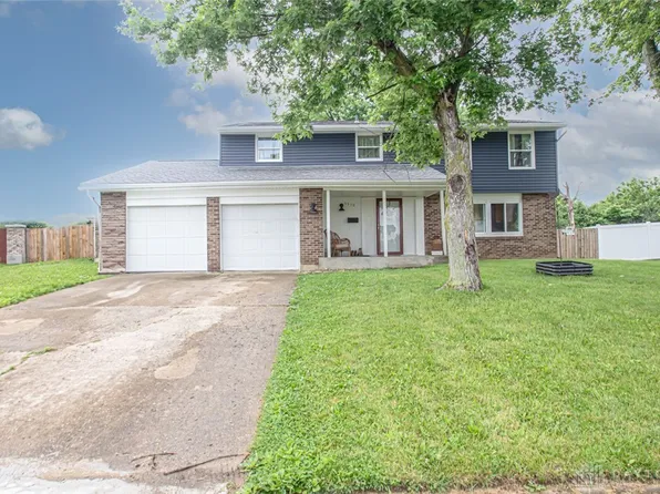 5570 Olive Tree Dr, Dayton, OH 45426
