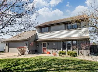 6129 Gate Tree Ln, Fort Wayne, IN 46835