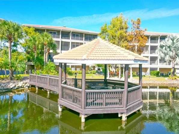 10060 Lake Cove Dr APT 202, Fort Myers, FL 33908