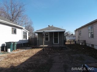 1030 Washington Ave, Madison, IL 62060