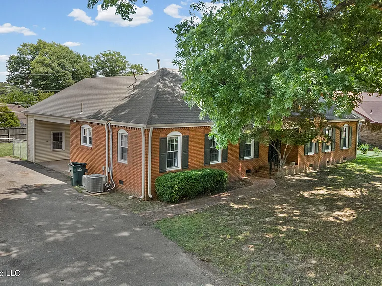 8846 Millbranch Rd — Photo 26