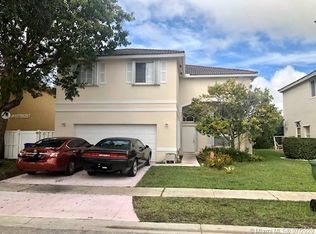 360 SW 190th Ave, Pembroke Pines, FL 33029