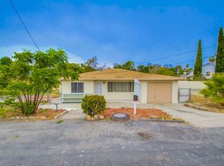 1245 Ridge Rd, Vista, CA 92081