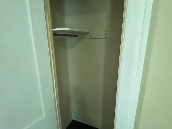closet bed 1