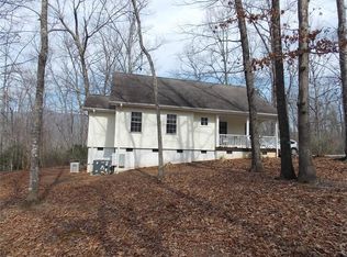 102 Silver Fox Trl, Pickens, SC 29671