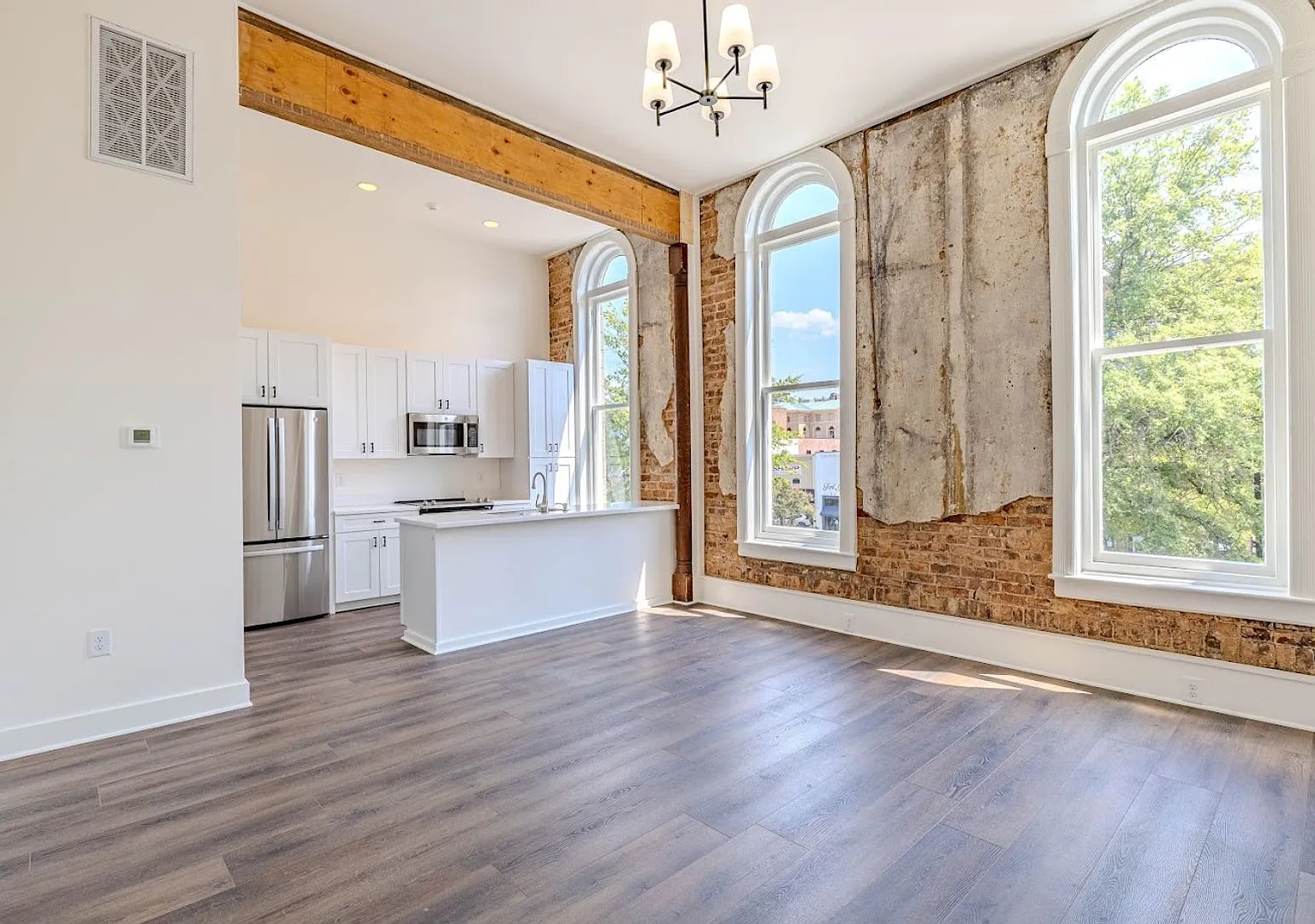 Sebe Investments - 306 Tribune Street — Photo 2