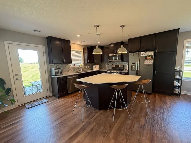 4782 Martingale Dr — Photo 11