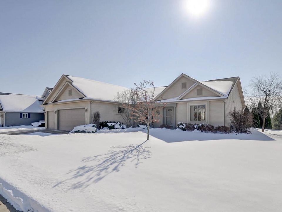 1st image of 8409 Majestic Hills Dr
