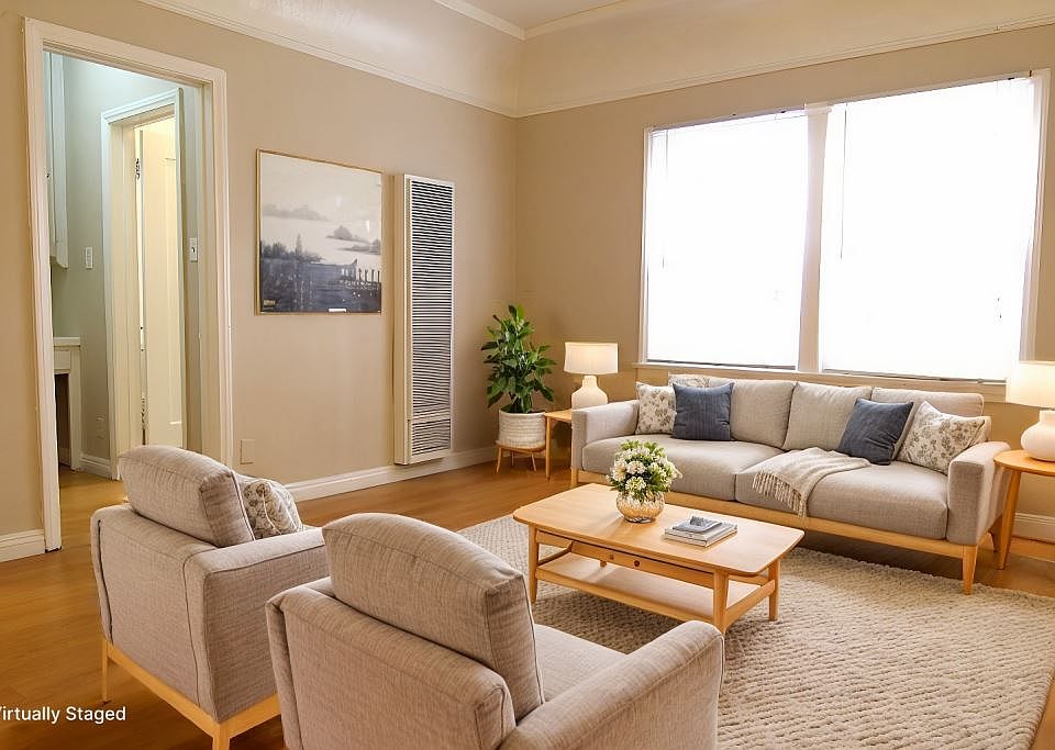 1st image of 112 S Manhattan Pl APT 6
