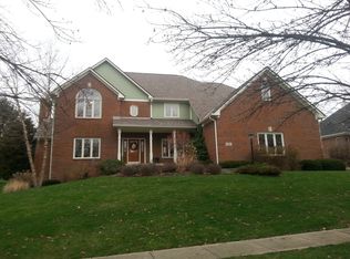 1404 Eagle Valley Dr, Greenwood, IN