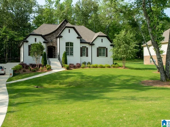 1288 Valley St, Pell City, AL 35128
