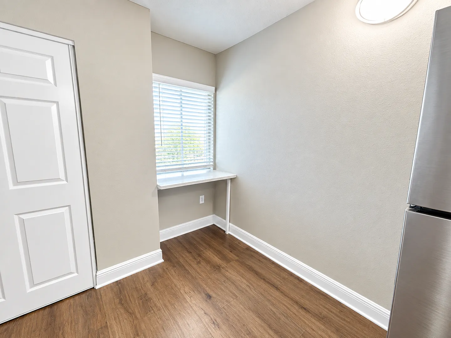 Soto Apartments — Photo 4