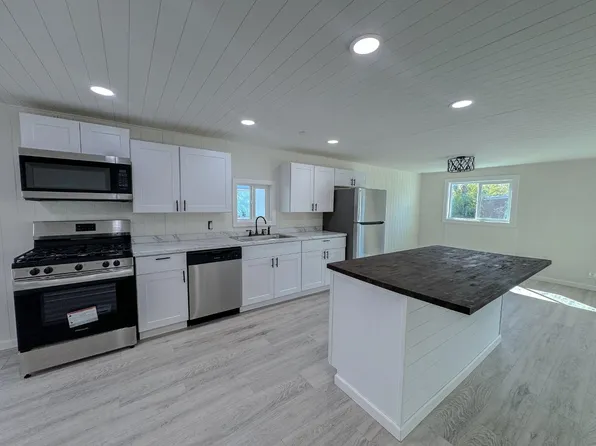 5837 Stonyford Ln, Sacramento, CA 95842