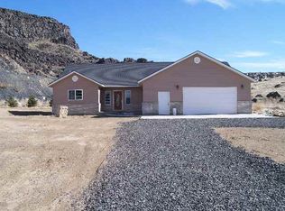 584 Cottonwood Ln, Hagerman, ID 83332