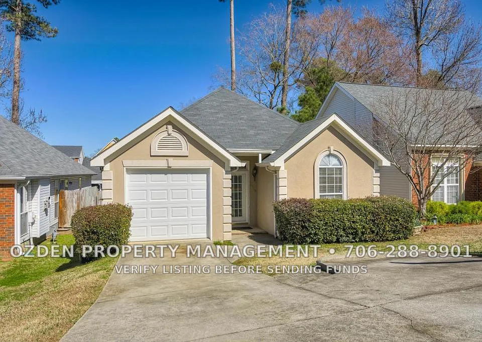 2525 Commons Trce