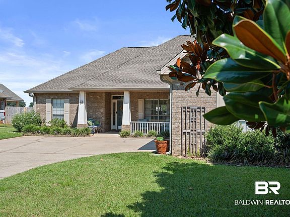 3rd image of 25296 Spindle Ln