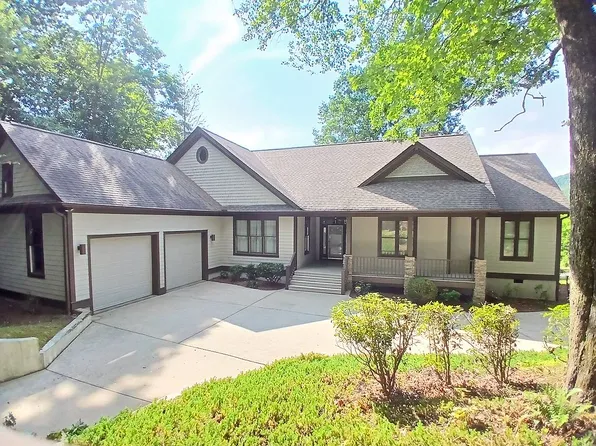 1 Northstar Ln, Landrum, SC 29356