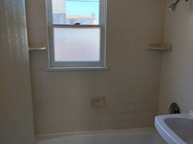 4480 Wilson Ave — Photo 6