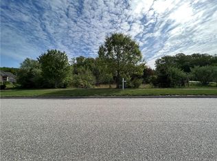 23 Rocco Dr, East Lyme, CT 06333