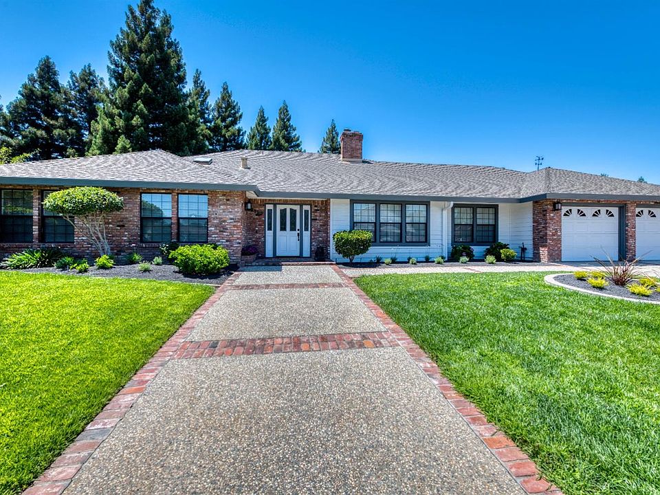 1st image of 2192 Pepperwood Dr