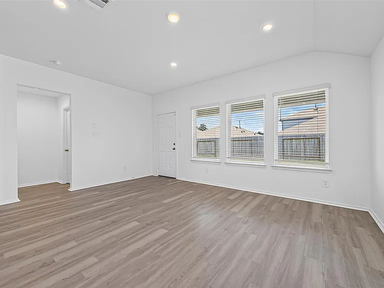 14556 Lily Plains Dr — Photo 9