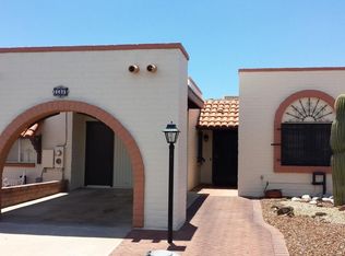 1471 W Calle Pueblo, Green Valley, AZ 85622