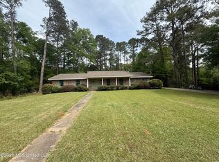 611 Marsha Ave, Mendenhall, MS 39114