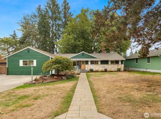 10611 NE 193rd Street, Bothell, WA 98011