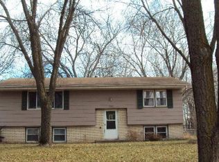 11808 Edgewood Ave N, Champlin, MN 55316